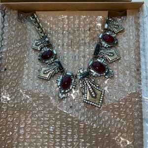 ✨SALE✨ NIB Chloe + Isabel Cafe Society Statement Necklace